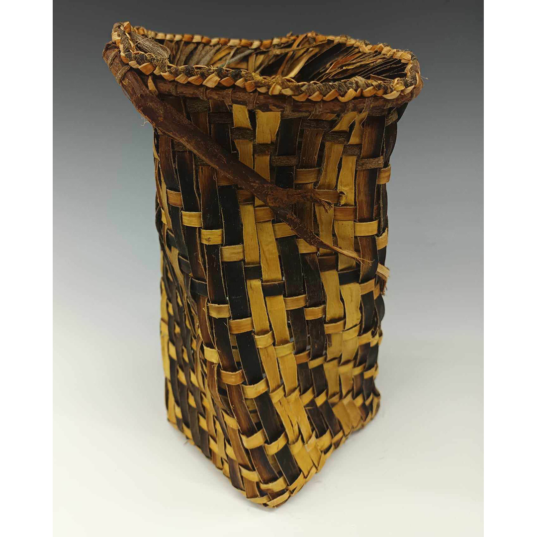 Basketry: Joyworks Willow Basket