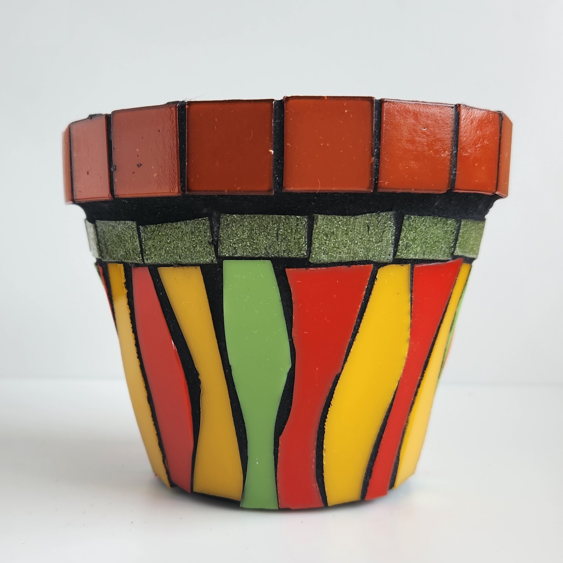 Blooming All Year: Glass Mosaic Flowerpots