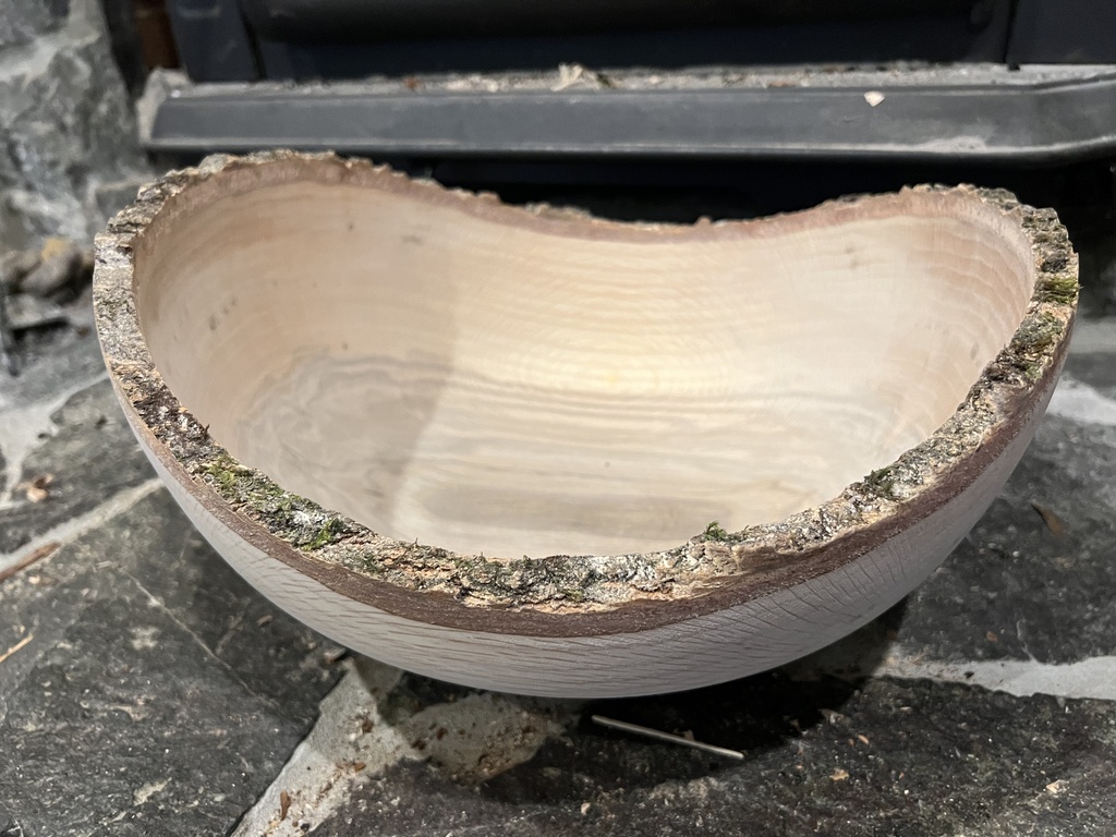 Turning a Natural-Edge Bowl