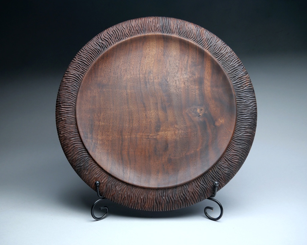 Turning a Hardwood Platter